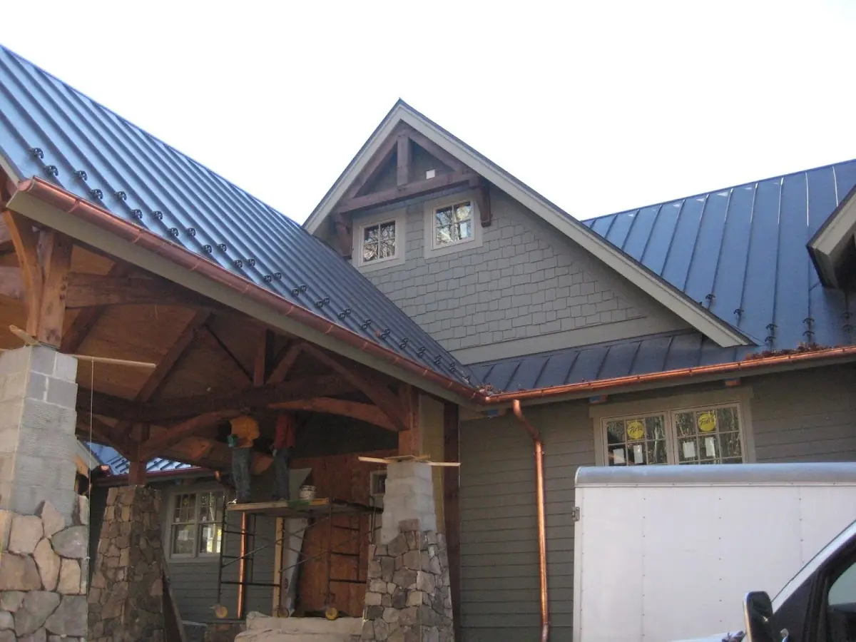 Craftsman Roofing team delivering quality roofing work in Hampshire